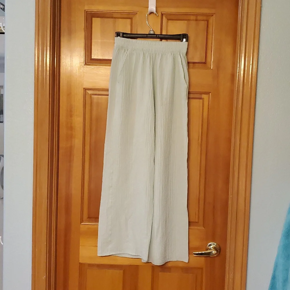 H&M Light Green 2 Piece Crinkle‎ Lightweight Outfit Size Girls 14
